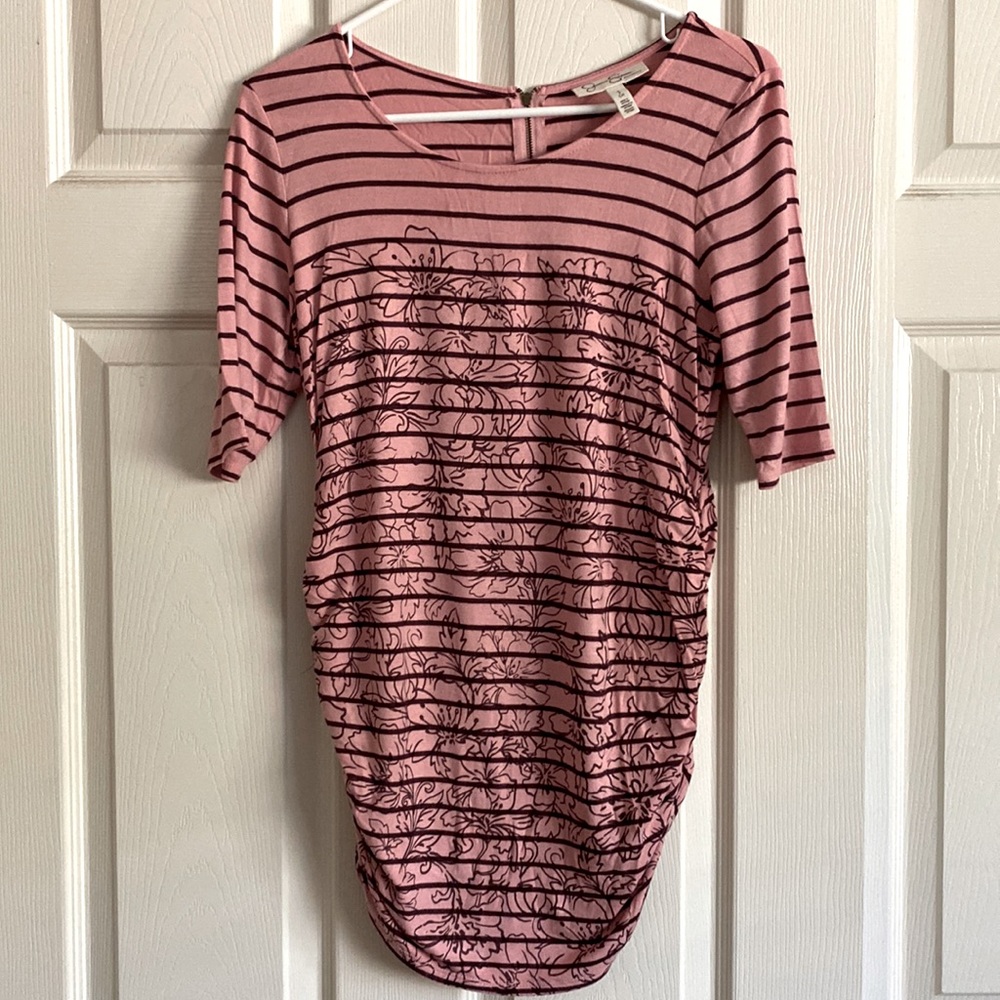 Jessica Simpson Maternity Top